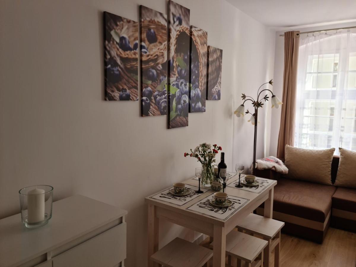 Apartament De Luxe Emily Jelenia Gora Exterior photo